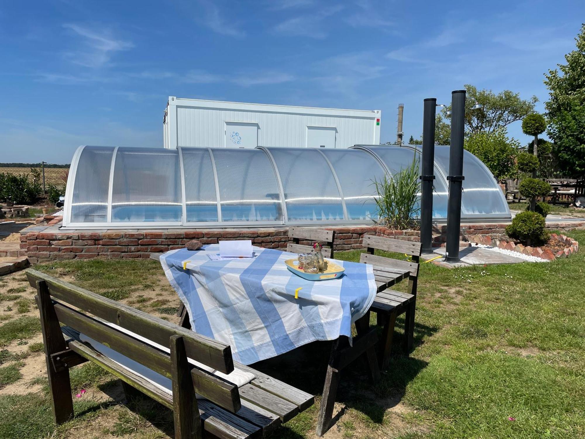 Urlaub Mit Kneipp-Angeboten Loitz Exteriör bild